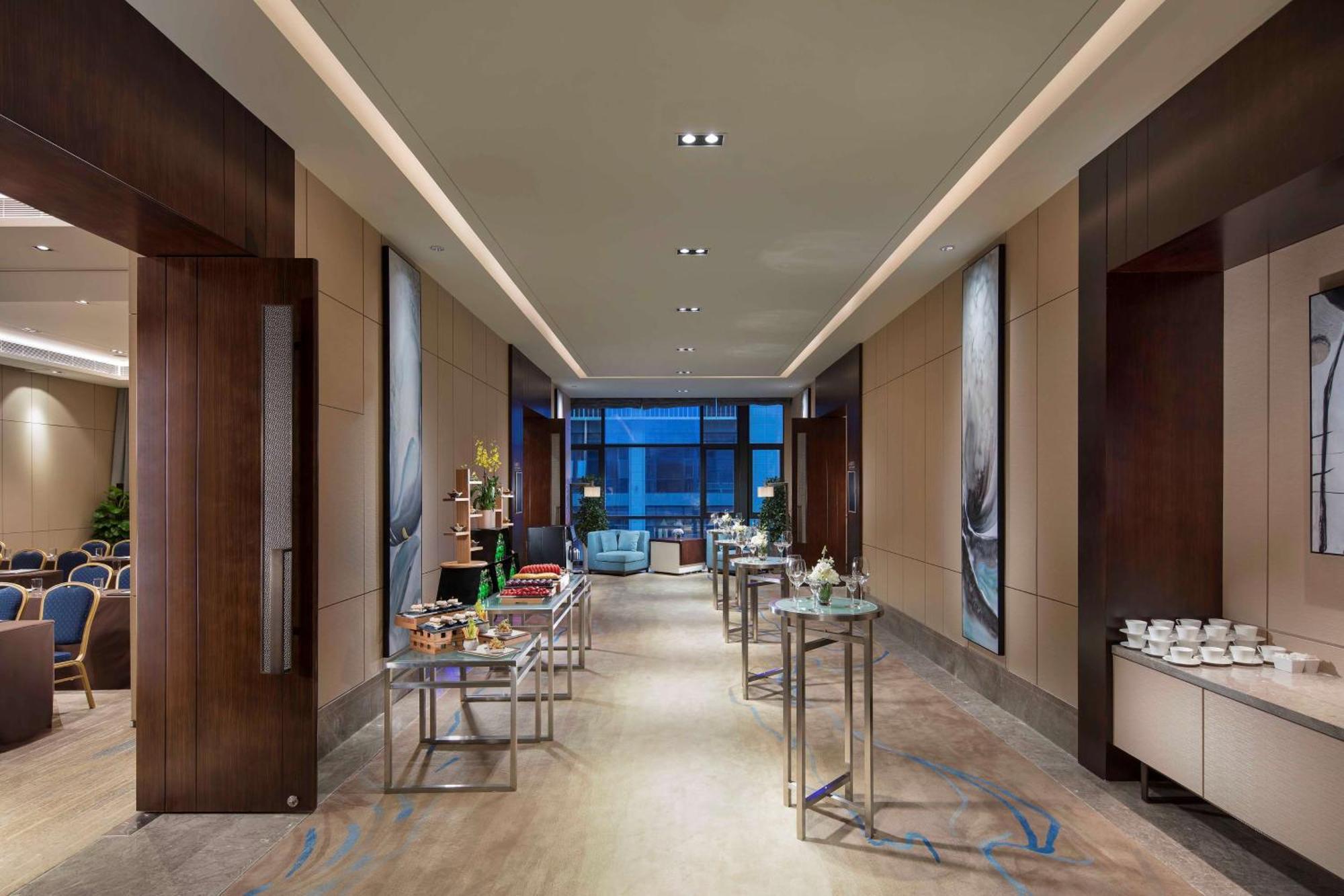Hilton Garden Inn Shiyan Shiyan  Exterior photo